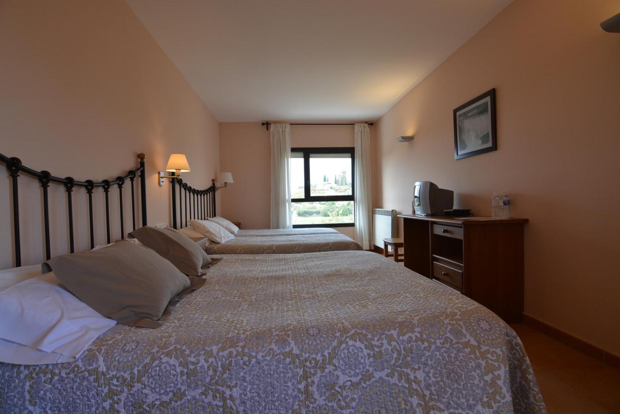 Hotel Era Conte Bierge Bilik gambar